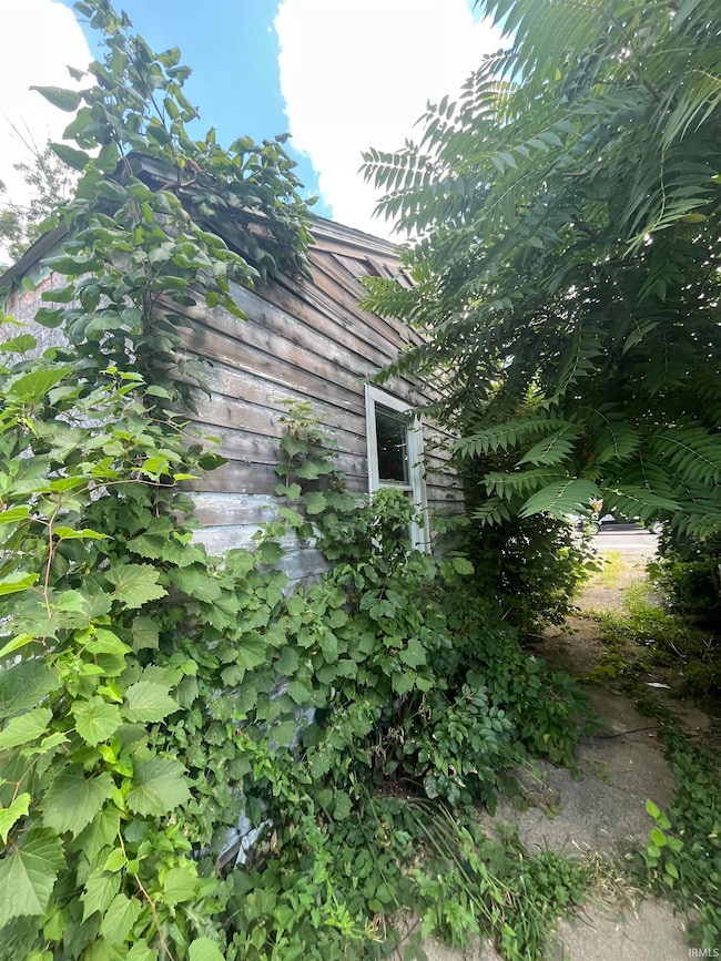 3025 Saint Charles St, Anderson, IN 46016 - photo 4