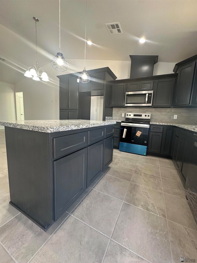 10752 E 45 Place, Yuma, AZ 85367 - photo 7