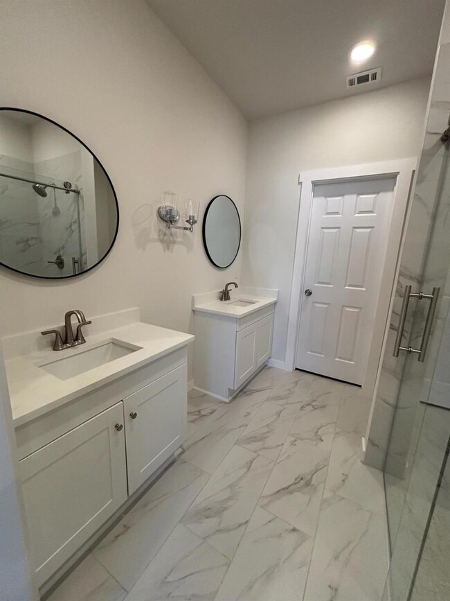 901 Star St, Denison, TX 75020 - photo 4