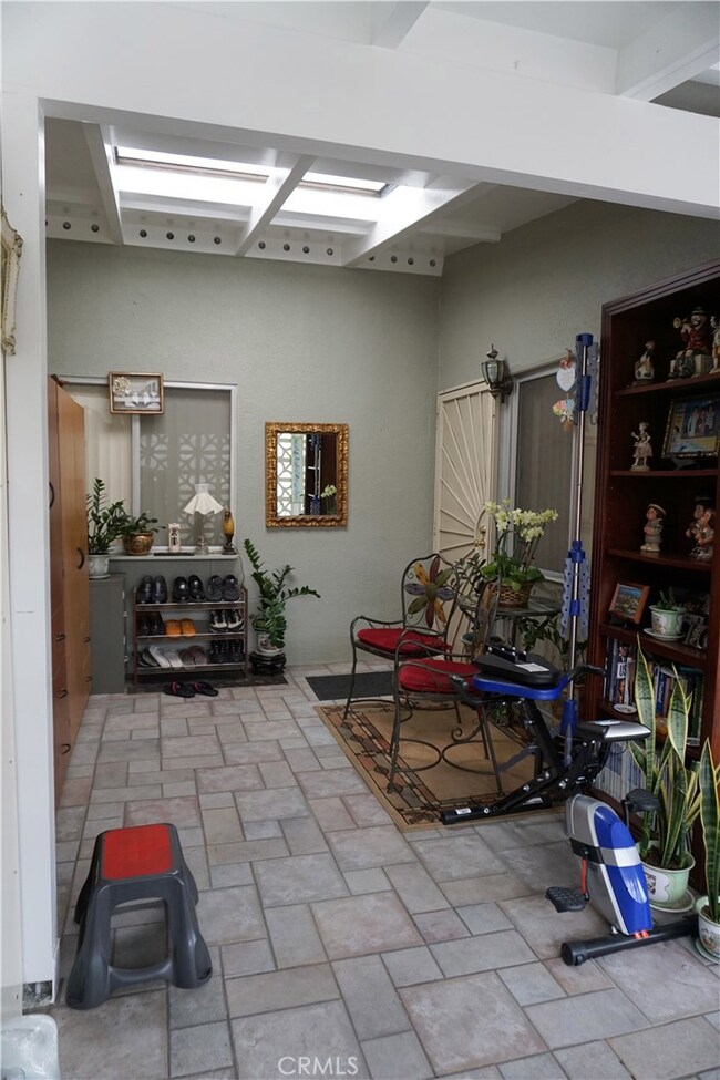 1620 Monterey Rd unit 12D   M2, Seal Beach, CA 90740 - photo 5