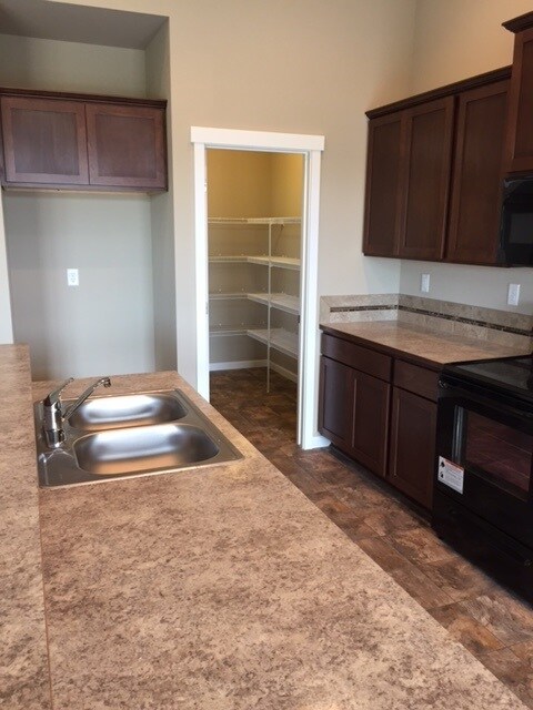 16804 N Cincinnati Ln, Colbert, WA 99005 - photo 6