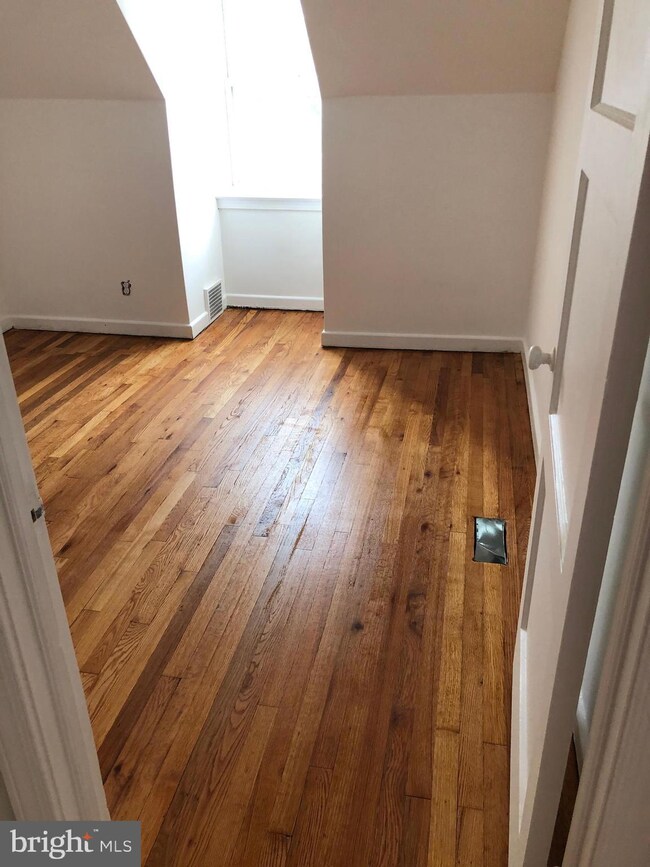 724 Fairview Rd, Swarthmore, PA 19081 - photo 5