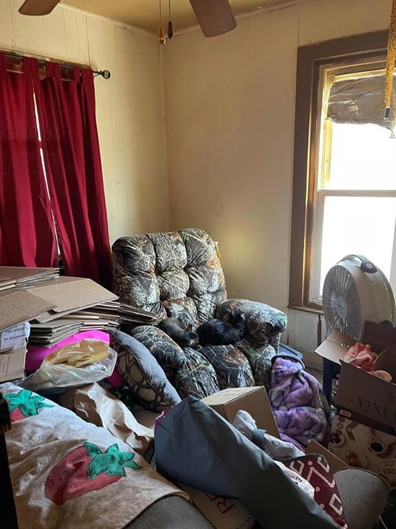 2410 Morton Ave, Parsons, KS 67357 - photo 3