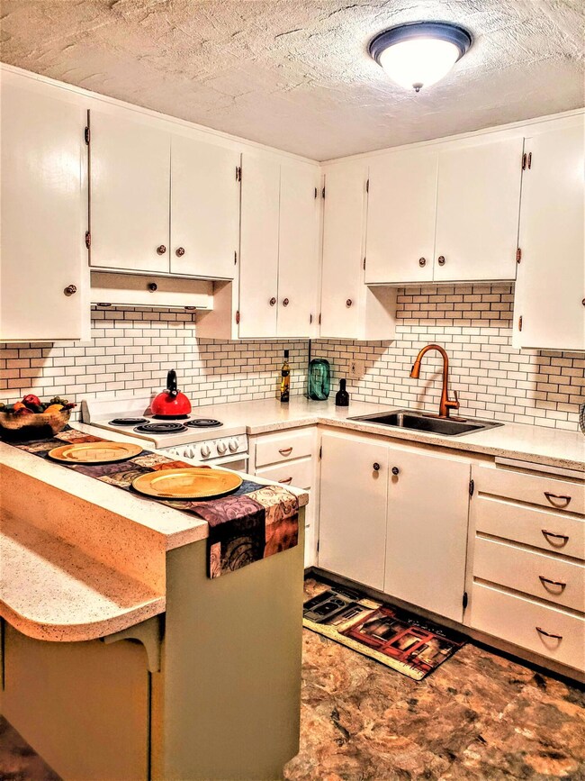 Kitchen (3)