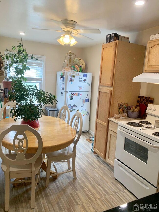 416 Bound Brook Rd, Middlesex, NJ 08846 - photo 7