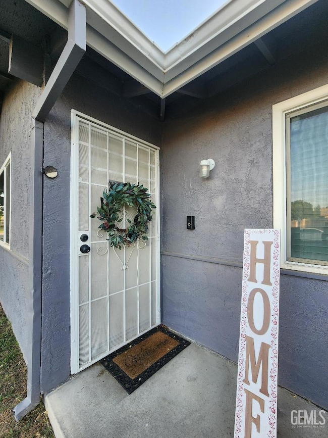 5812 Appletree Ln, Bakersfield, CA 93309 - photo 5