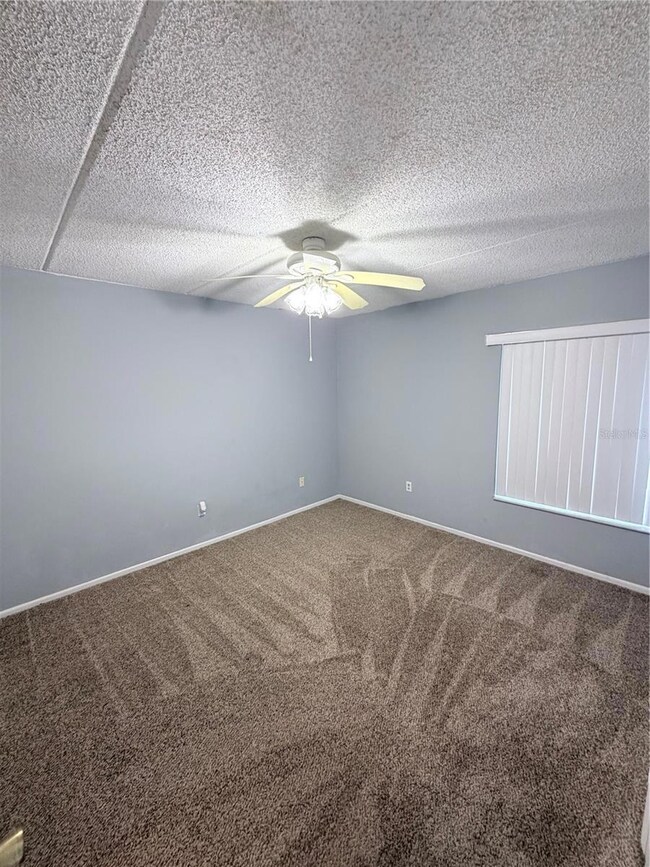 5628 Blue Shadows Ct unit 2, Orlando, FL 32811 - photo 4