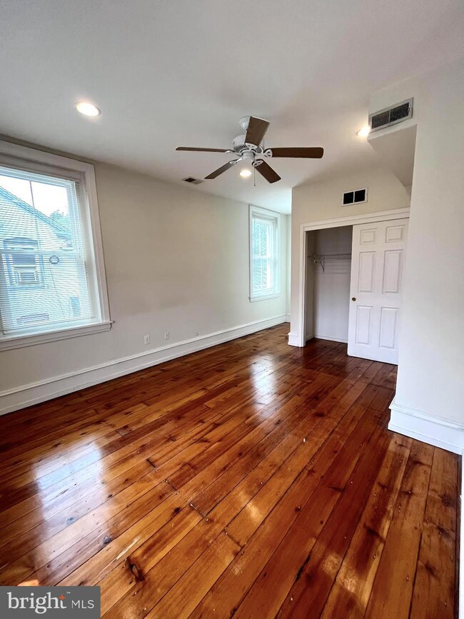 130 E 7th Ave unit 2, Conshohocken, PA 19428 - photo 3