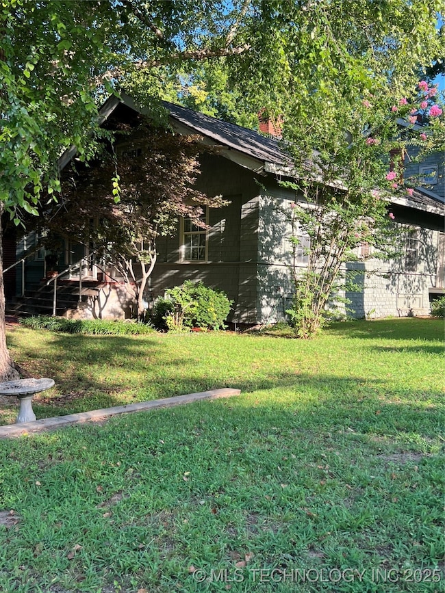 236 W 6th Ave, Bristow, OK 74010 - photo 6