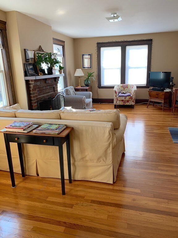 34 Waldo Rd unit 34, Arlington, MA 02474 - photo 4