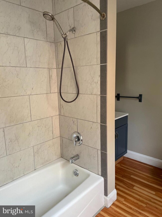 48 N Richardson Ave unit 2ND FLOOR, Lansdale, PA 19446 - photo 7