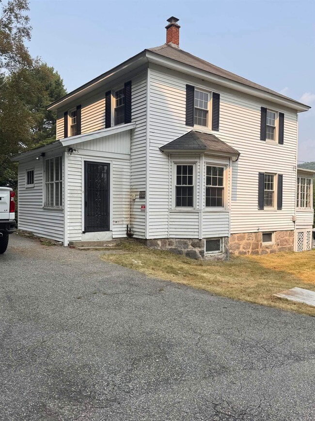 1895 Riverside Dr, Berlin, NH 03570 - photo 4