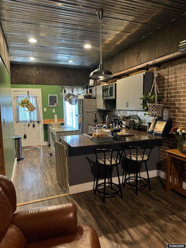 245 Main St, Lingle, WY 82223 - photo 6