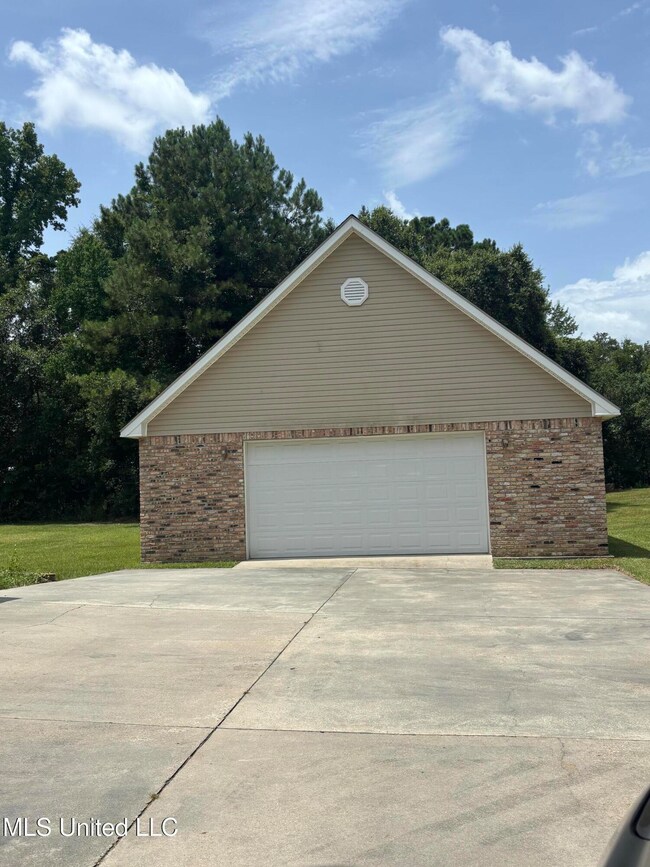 122 Doug Lee Rd, Picayune, MS 39466 - photo 4