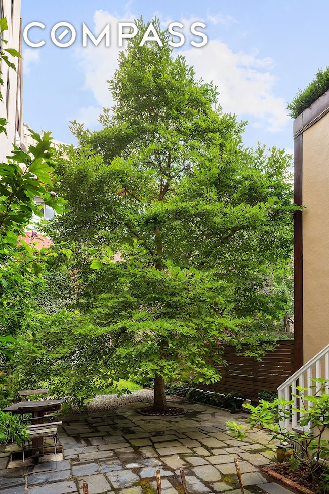 29 Vandam St, New York, NY 10013 - photo 5