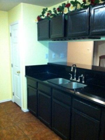 1706 E Mile 8 1 2 N, Donna, TX 78537 - photo 4