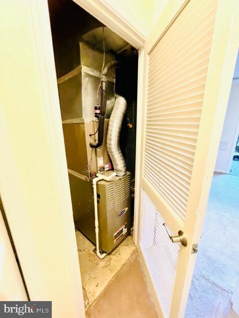 6304 Over See Ct, Springfield, VA 22152 - photo 6