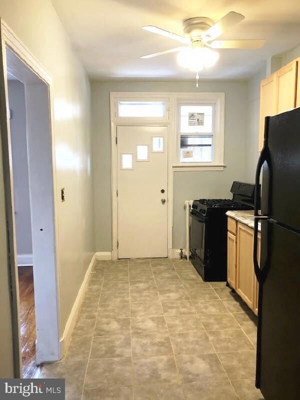 724 Mount Holly St, Baltimore, MD 21229 - photo 3