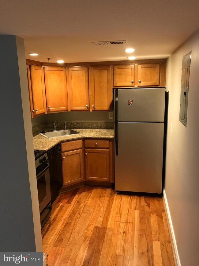 610 Main St unit 501, Laurel, MD 20707 - photo 6