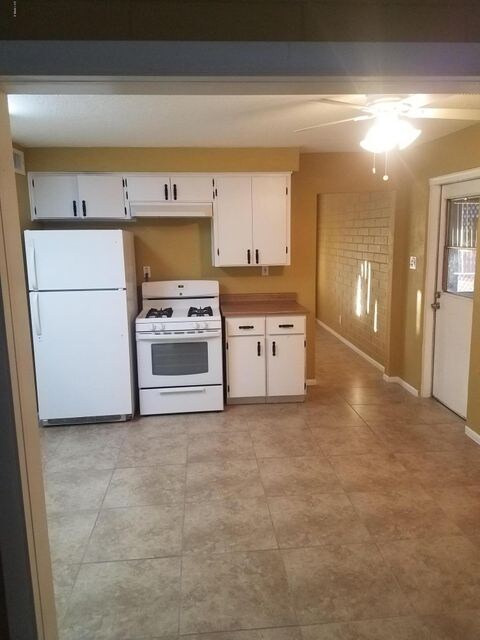 11147 #3 W Oregon Ave