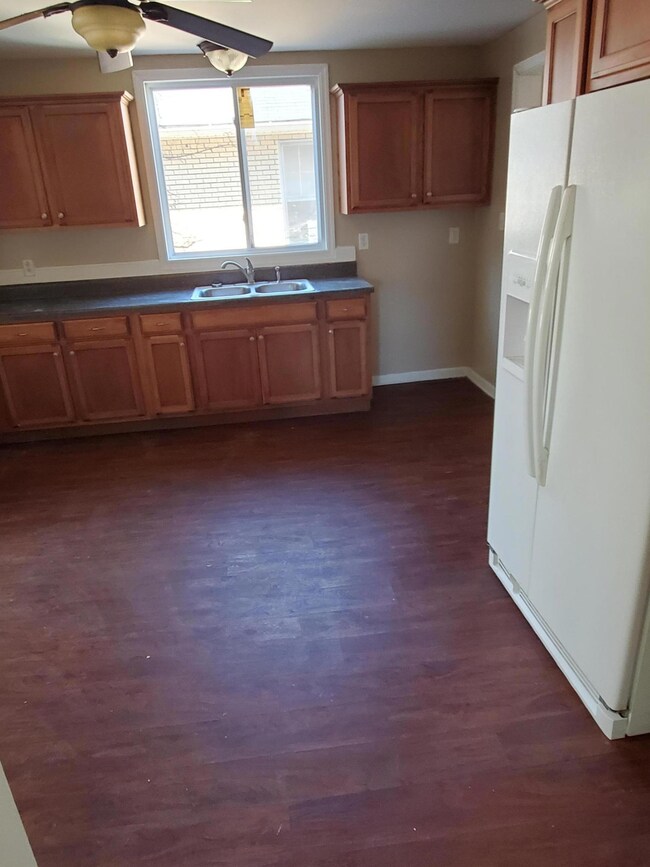 2015 E 5th St, Chattanooga, TN 37404 - photo 7