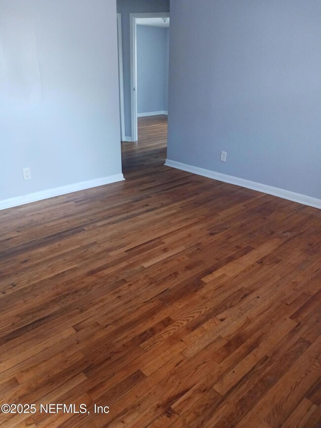 1145 W 25th St unit 3, Jacksonville, FL 32209 - photo 4