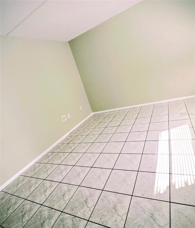 720 Michigan Ct unit 2, Saint Cloud, FL 34769 - photo 5