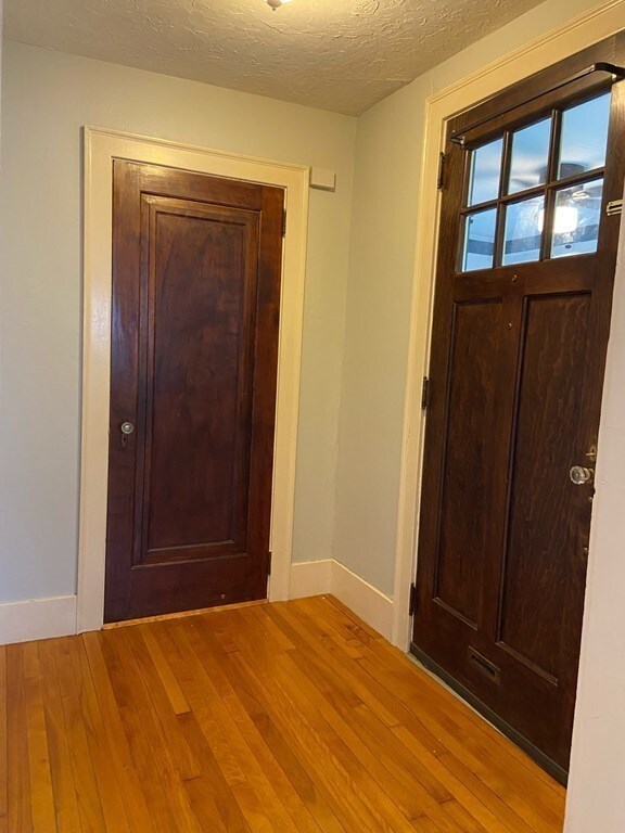 352 Brooks St, Worcester, MA 01606 - photo 6