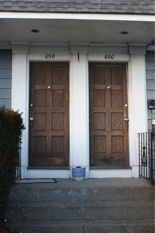 658 Central Ave, Pawtucket, RI 02861 - photo 3