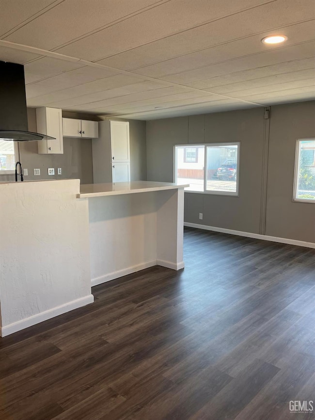 144 Torrey Pines Ln, Bakersfield, CA 93308 - photo 5