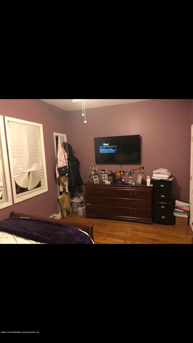 286 Mallory Ave, Staten Island, NY 10305 - photo 2