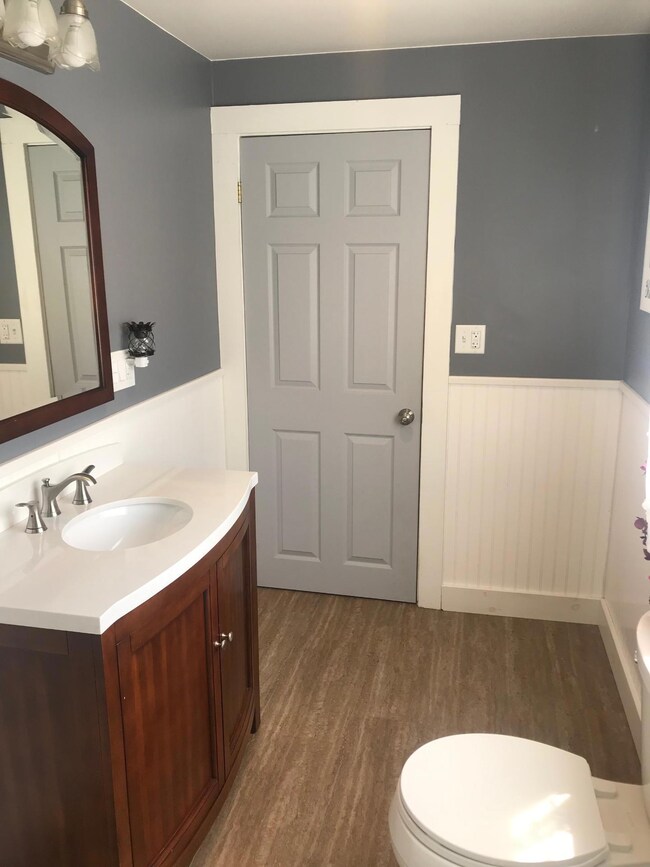 1st floor bathroom