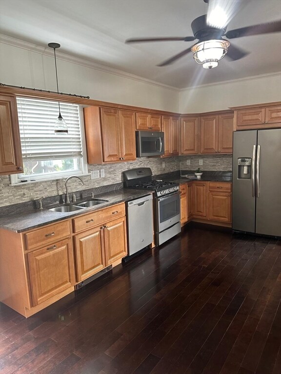 282 Orange St unit 1, Fall River, MA 02720 - photo 2