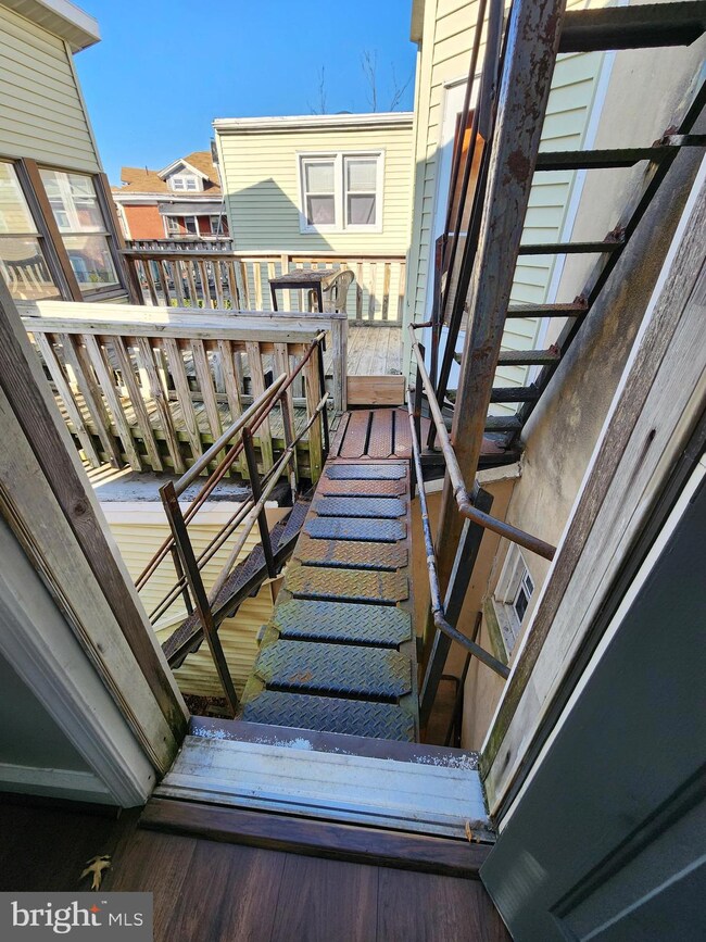 300 Concord Ave unit 2, Wilmington, DE 19802 - photo 7