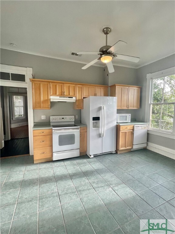 411 E 39th St unit B, Savannah, GA 31401 - photo 4