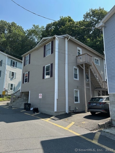 47 Gilbert St unit 1, Derby, CT 06418 - photo 2