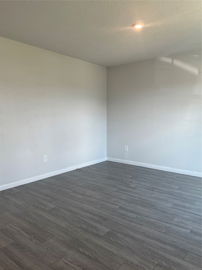 68 Road 51026, Cleveland, TX 77327 - photo 6