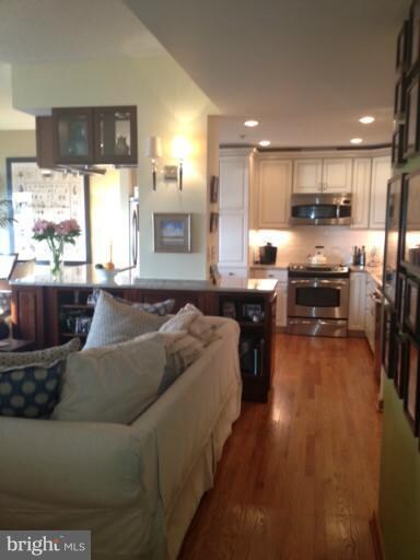 Anchorage Tower unit 1204, Baltimore, MD 21224 - photo 7