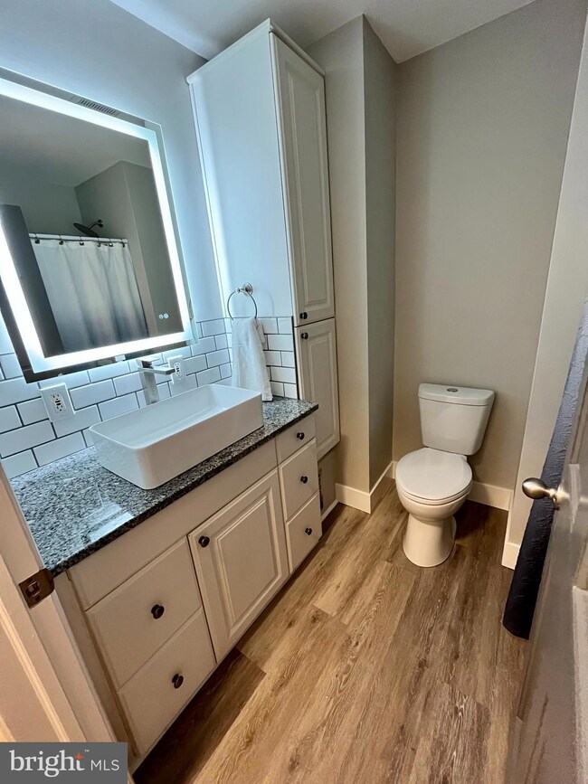 1035 Commonwealth Blvd, Reading, PA 19607 - photo 6