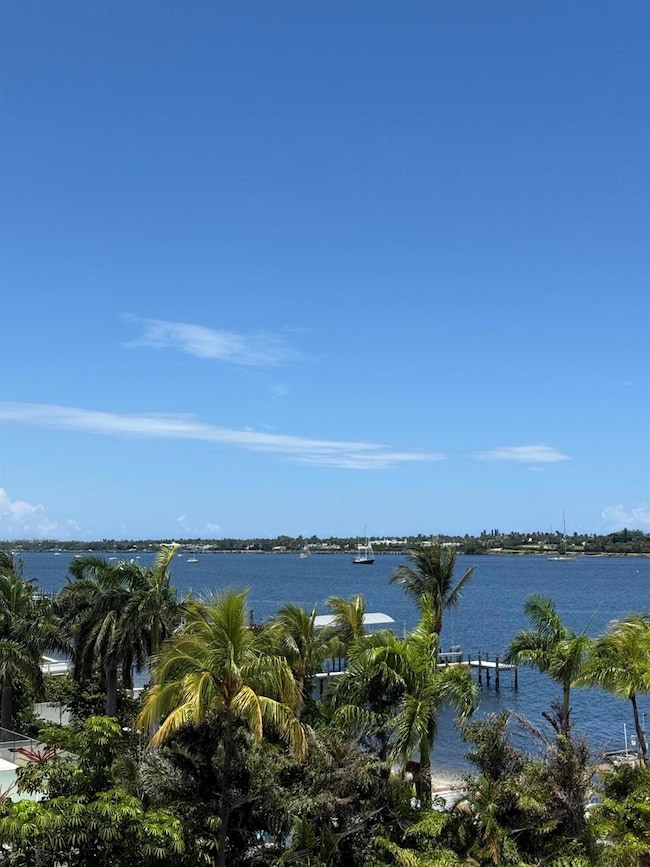 La Fontana unit 511, West Palm Beach, FL 33407 - photo 2