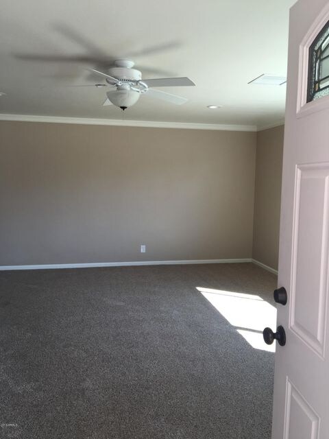 Spacious Family Room