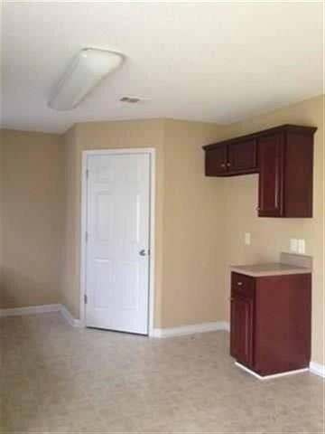 141 Cedarland Dr, Warner Robins, GA 31088 - photo 7