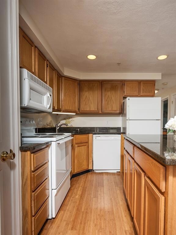 Plenty of kitchen storage
