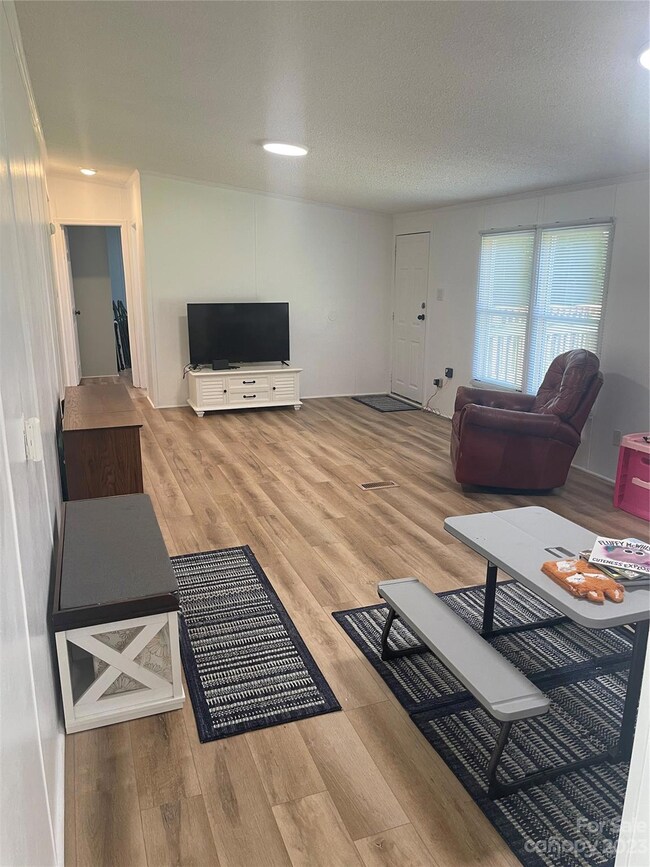 248 Friendship Rd, Statesville, NC 28625 - photo 4