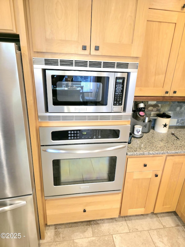 Electric oven