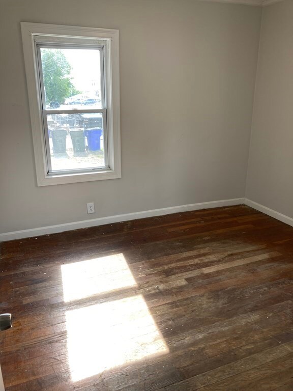 946 Rodman St unit 1, Fall River, MA 02721 - photo 5