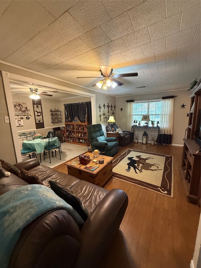 602 Parkway St, Baytown, TX 77520 - photo 4