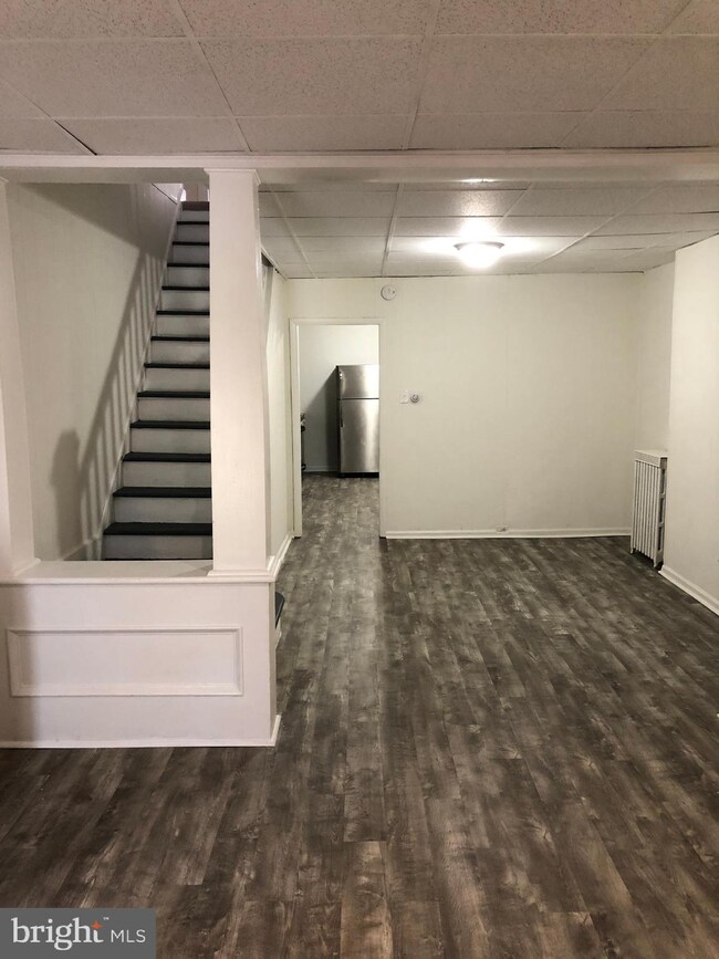 728 Walnut St, Camden, NJ 08103 - photo 2