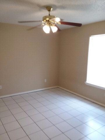 2202 Kimberly Ln unit 2, Edinburg, TX 78541 - photo 5