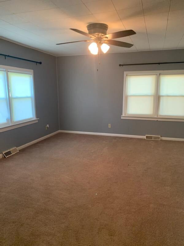 230 N Jay St, Griffith, IN 46319 - photo 4